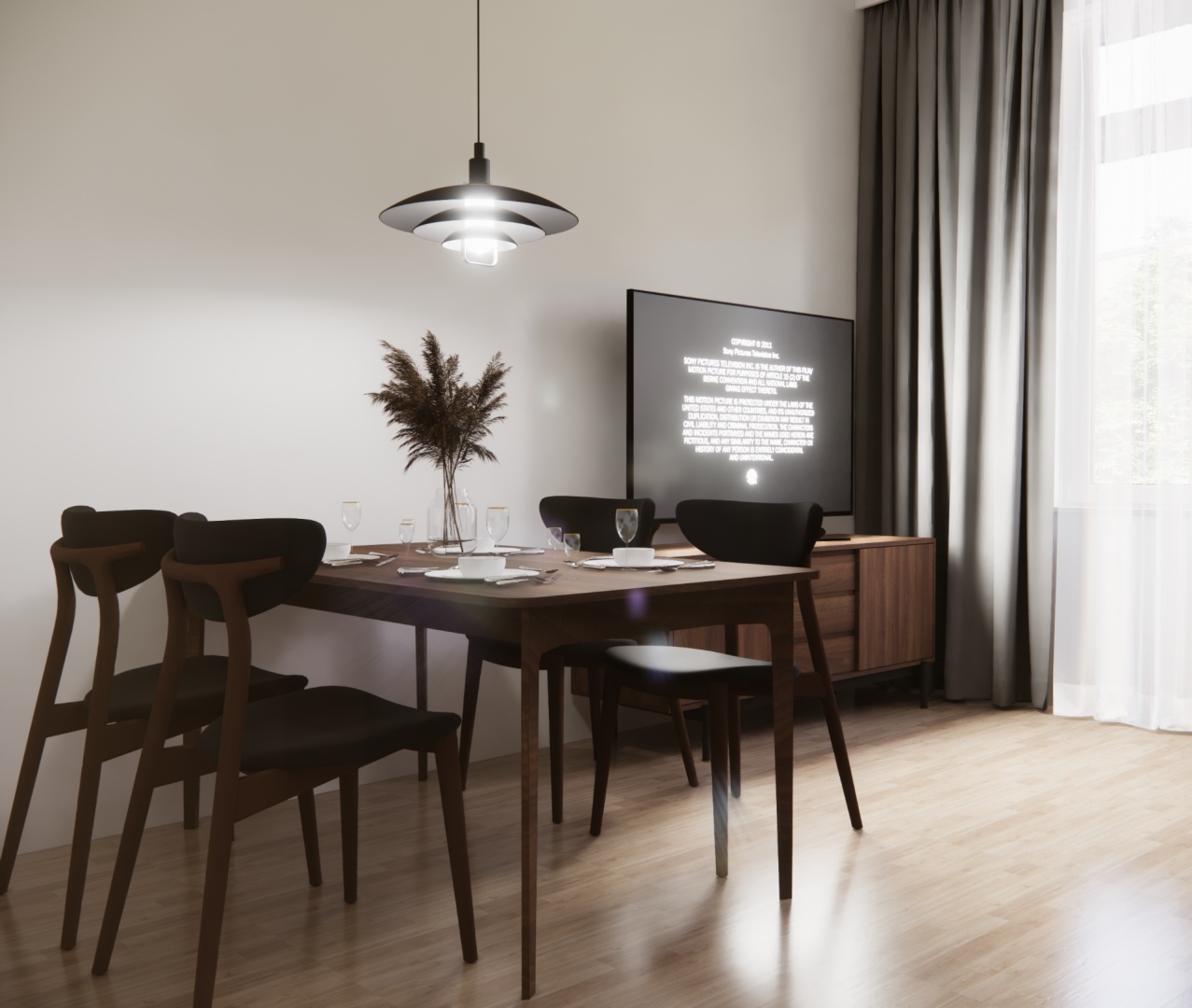 Część jadalniana z drewnianym stołem, czarnymi krzesłami i komodą z telewizorem.